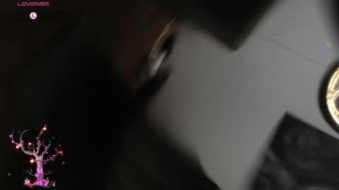 benjamincooperk online show from May 8, 7:25 am