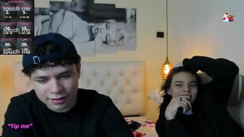 Snapshot of benjamintwink1 chatting on December 30, 7:42 pm BENJAMIN online show from December 30, 7:42 pm