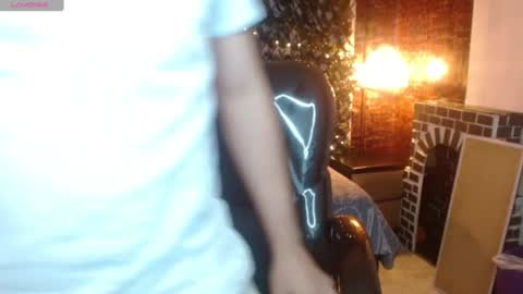 Snapshot of benjamintwink1 chatting on January 9, 1:18 am BENJAMIN online show from January 9, 1:18 am