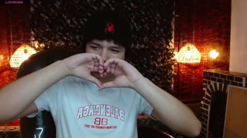 Snapshot of benjamintwink1 chatting on January 9, 7:50 pm BENJAMIN online show from January 9, 7:50 pm