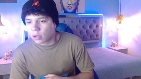 Snapshot of benjamintwink1 chatting on January 13, 10:45 pm BENJAMIN online show from January 13, 10:45 pm