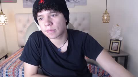 Snapshot of benjamintwink1 chatting on January 25, 10:50 pm BENJAMIN online show from January 25, 10:50 pm