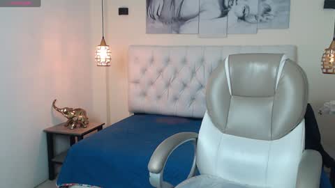 Snapshot of benjamintwink1 chatting on January 31, 8:22 pm BENJAMIN online show from January 31, 8:22 pm