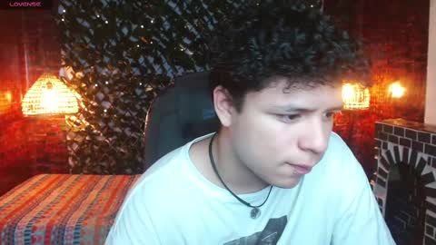 Snapshot of benjamintwink1 chatting on February 11, 8:42 pm BENJAMIN online show from February 11, 8:42 pm