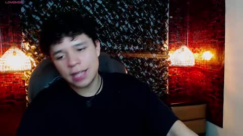 Snapshot of benjamintwink1 chatting on February 20, 8:03 pm BENJAMIN online show from February 20, 8:03 pm