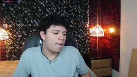 Snapshot of benjamintwink1 chatting on February 28, 8:50 pm BENJAMIN online show from February 28, 8:50 pm