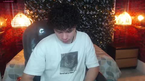 Snapshot of benjamintwink1 chatting on March 11, 8:20 pm BENJAMIN online show from March 11, 8:20 pm