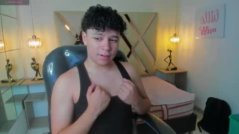 Snapshot of benjamintwink1 chatting on September 26, 10:14 pm BENJAMIN online show from September 26, 10:14 pm