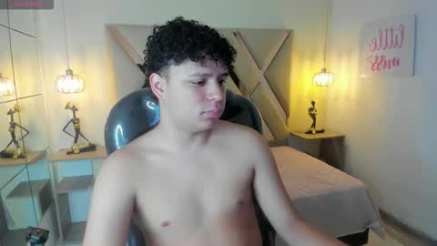 Snapshot of benjamintwink1 chatting on September 30, 7:41 pm BENJAMIN online show from September 30, 7:41 pm