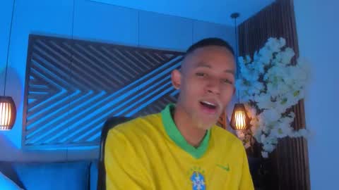 Snapshot of bento_fox chatting on October 30, 3:41 am bento_fox online show from October 30, 3:41 am