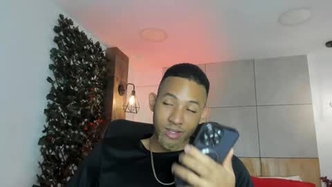 Snapshot of bento_fox chatting on February 19, 3:46 am bento_fox online show from February 19, 3:46 am