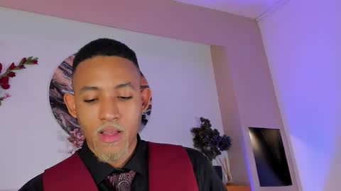 Snapshot of bento_fox chatting on March 18, 2:58 am bento_fox online show from March 18, 2:58 am