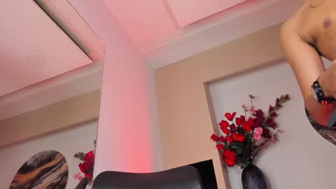 Snapshot of bento_fox chatting on March 20, 5:01 am bento_fox online show from March 20, 5:01 am