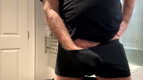 benz10001 online show from November 16, 4:12 pm