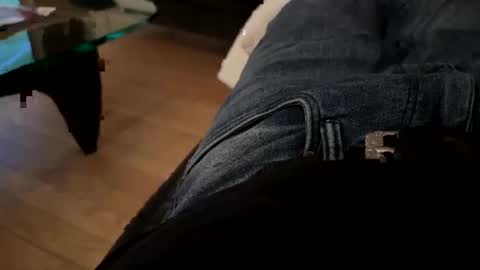 benz10001 online show from December 23, 4:10 am