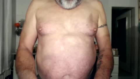 Snapshot of berg_boy chatting on October 19, 1:06 am Martin online show from October 19, 1:06 am