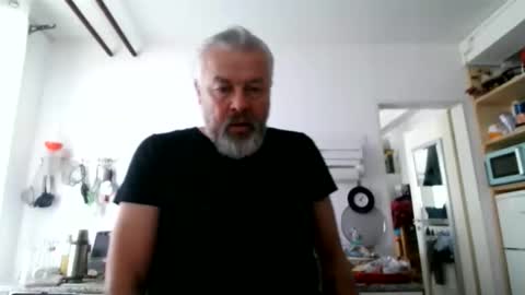 Snapshot of berg_boy chatting on January 11, 9:03 am Martin online show from January 11, 9:03 am