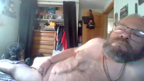 bergeeric1970 online show from October 8, 7:00 pm