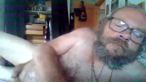 bergeeric1970 online show from October 25, 5:08 pm