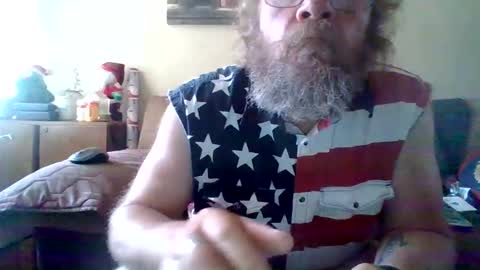 Snapshot of bergeeric1970 chatting on May 28, 4:04 pm bergeeric1970 online show from May 28, 4:04 pm