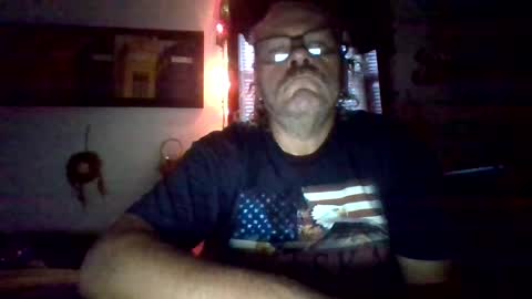 Snapshot of bergeeric1970 chatting on July 28, 1:56 am bergeeric1970 online show from July 28, 1:56 am