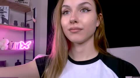 bernardaboons online show from January 29, 3:26 pm
