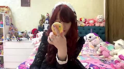 Eva  online show from May 11, 7:58 am