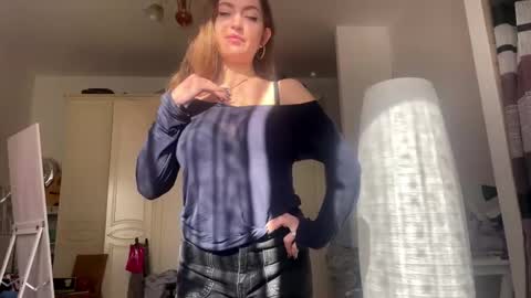 Jeny online show from February 2, 10:25 am