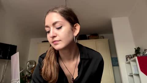 Jeny online show from February 11, 3:50 pm