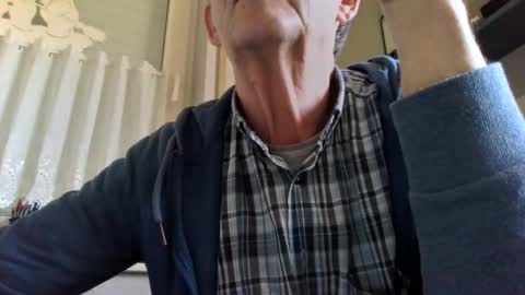 bernie6004 online show from March 5, 9:05 am