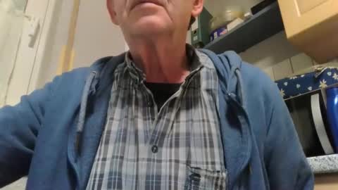 bernie6004 online show from March 9, 7:07 pm