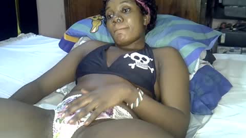 Snapshot of beroh_pendo chatting on July 13, 2:42 pm beroh_pendo online show from July 13, 2:42 pm