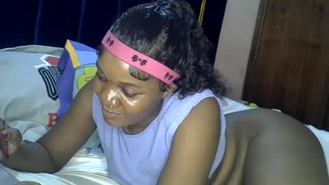 Snapshot of beroh_pendo chatting on July 20, 3:25 pm beroh_pendo online show from July 20, 3:25 pm