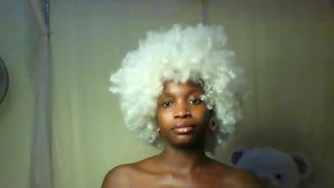 Snapshot of berries02 chatting on November 1, 1:02 pm Berries online show from November 1, 1:02 pm