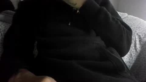 ToxicPipe757 online show from November 9, 8:40 pm