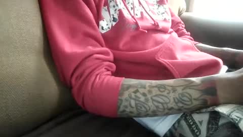 ToxicPipe757 online show from March 29, 2:39 pm