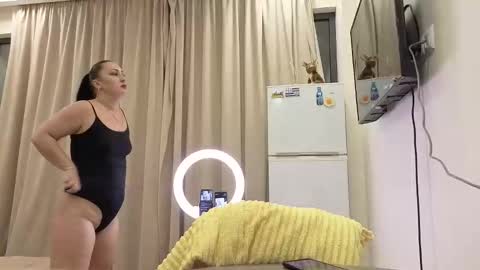 best_ass2000 online show from May 4, 7:10 pm