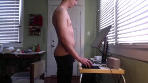 Snapshot of best_triam chatting on February 16, 7:49 pm best_triam online show from February 16, 7:49 pm