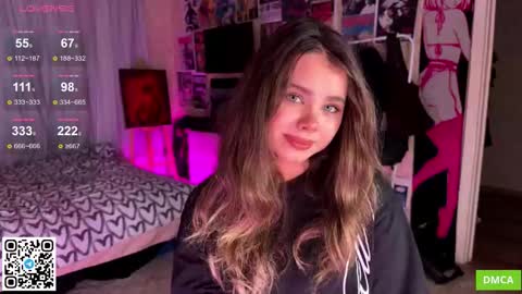 Snapshot of bestie_me chatting on October 8, 6:16 pm Emily Stream every day online show from October 8, 6:16 pm