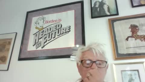 bestshot1951 online show from May 26, 12:56 pm