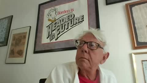 Snapshot of bestshot1951 chatting on June 30, 12:06 pm bestshot1951 online show from June 30, 12:06 pm