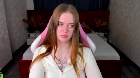 Snapshot of betany_foks chatting on April 4, 12:31 am Betany online show from April 4, 12:31 am