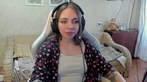 bethany_tease online show from February 21, 10:49 am