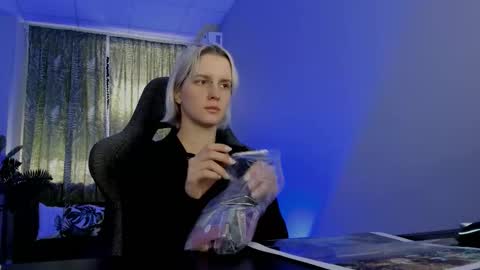 Bethany online show from November 3, 5:52 am