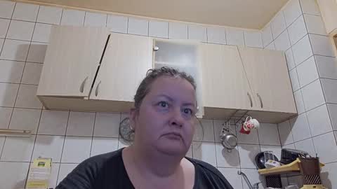 bethnorth online show from September 29, 1:55 am