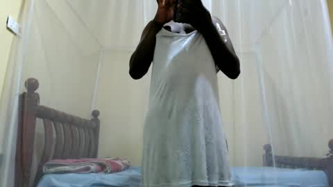 Snapshot of betina22 chatting on February 9, 6:17 am Betina online show from February 9, 6:17 am