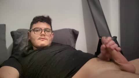 Snapshot of betojosegz chatting on April 4, 5:49 am Betito online show from April 4, 5:49 am