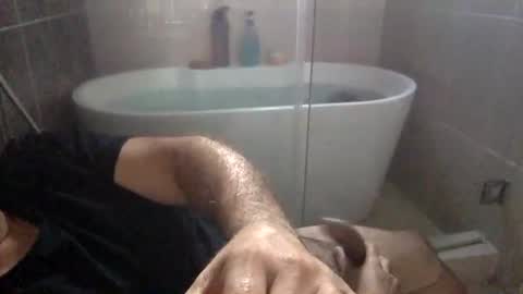 Snapshot of betoooox chatting on February 20, 12:38 pm Virtual Gentleman online show from February 20, 12:38 pm