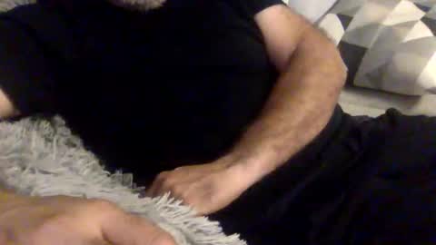 Snapshot of betoooox chatting on March 5, 4:08 am Virtual Gentleman online show from March 5, 4:08 am