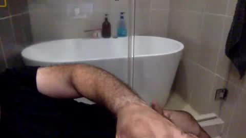 Snapshot of betoooox chatting on March 16, 12:49 am Virtual Gentleman online show from March 16, 12:49 am